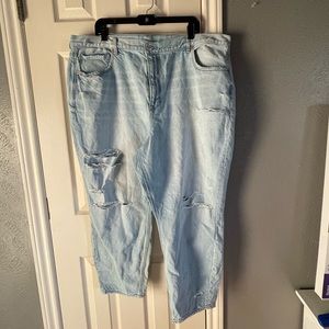 NWOT American Eagle Mom Jeans Plus Size